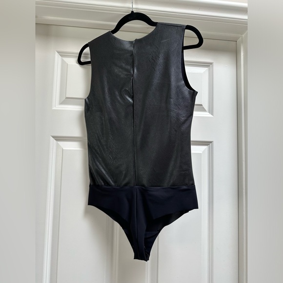 Commando Bodysuit - Picture 4 of 9